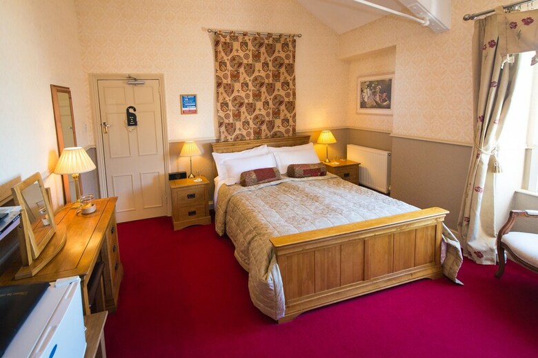 Victoria House B&B