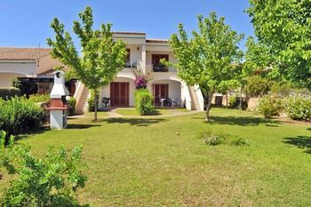 Apartamento Domus Budoni