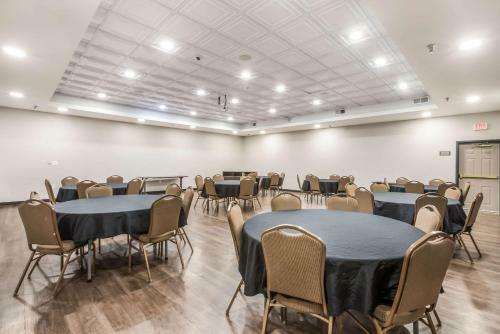 Hotel Country Inn & Suites Fairburn