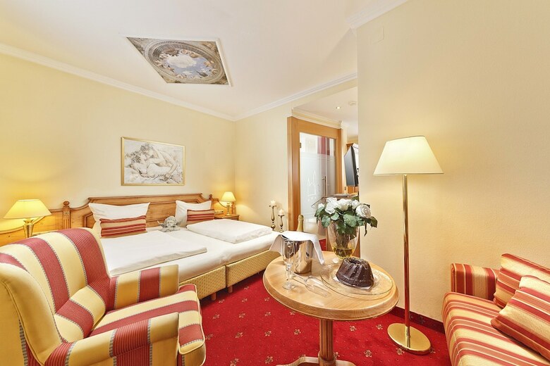 Hotel Kurcafe
