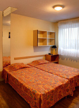 Apartamento Appart Hotel Reims Champ de Mars