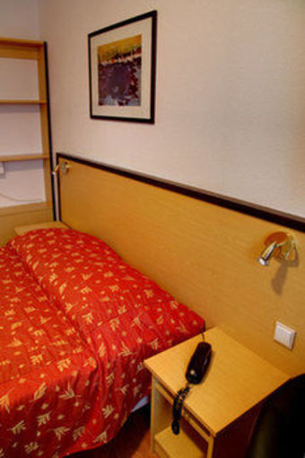 Apartamento Appart Hotel Reims Champ de Mars