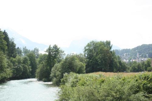 Hostal Gasthaus Pension Salzberg