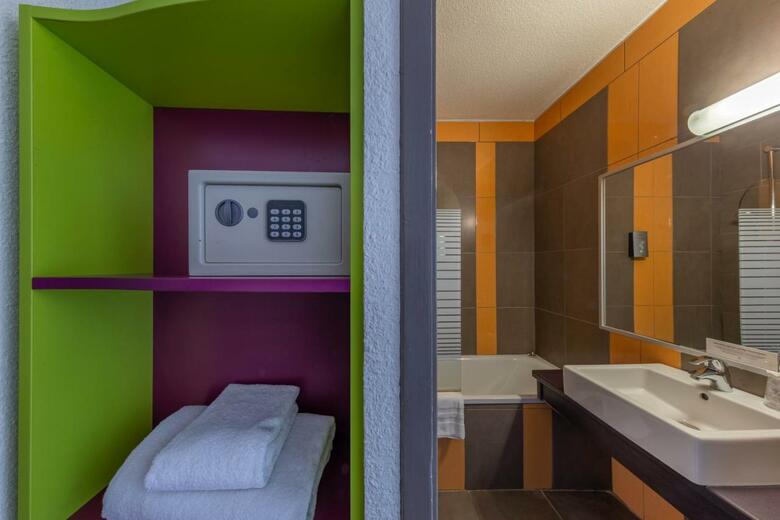 Hotel Logis Le Mas de L'�toile Aubagne