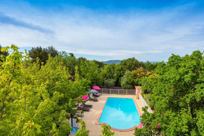 Hotel Logis Le Mas de L'�toile Aubagne