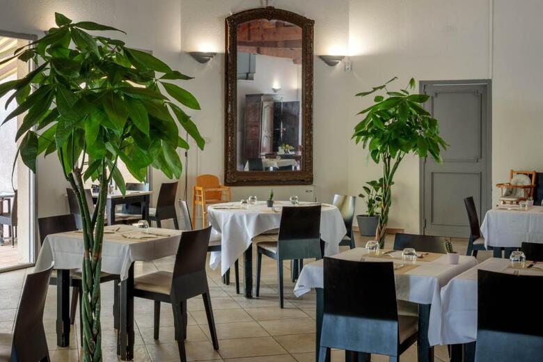 Hotel Logis Le Mas de L'�toile Aubagne