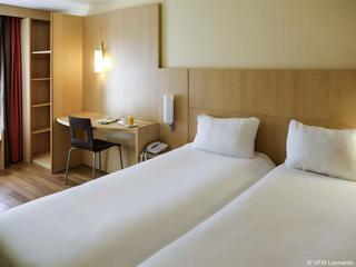 Hotel Ibis Avignon Centre Pont De L'europe