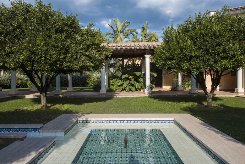 Hotel Lantana