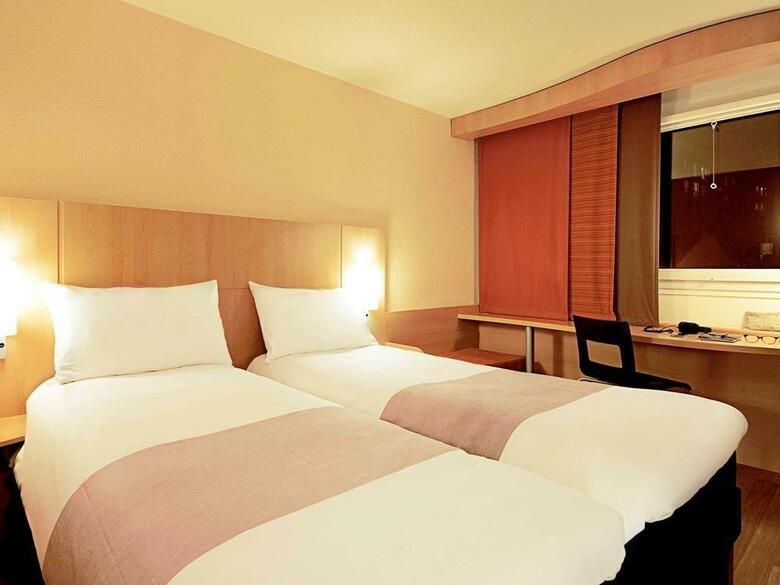 Hotel Ibis Cannes Plage La Bocca