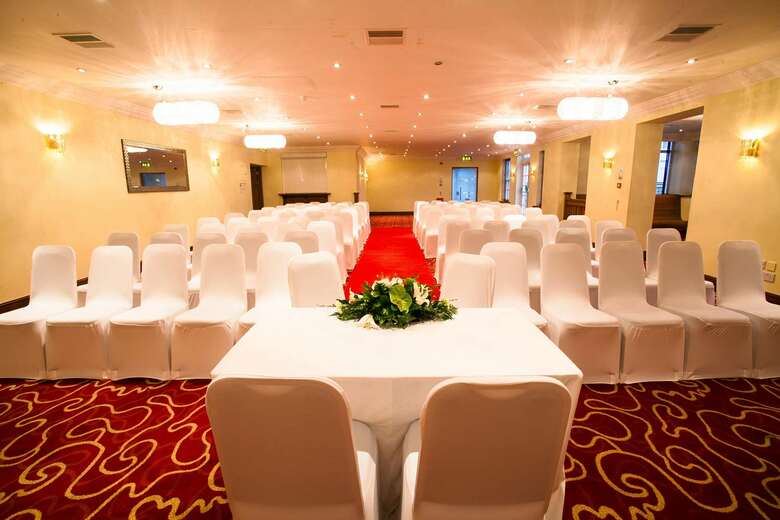 London Croydon Aerodrome Hotel, Bw Signature Collection