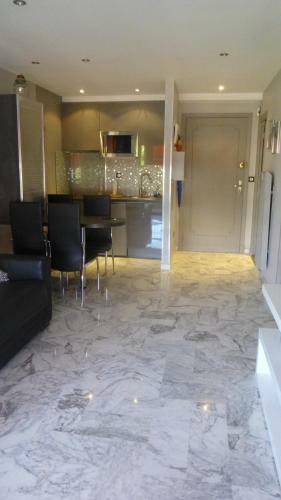 Apartamento Rue Lacour One Bedroom 239