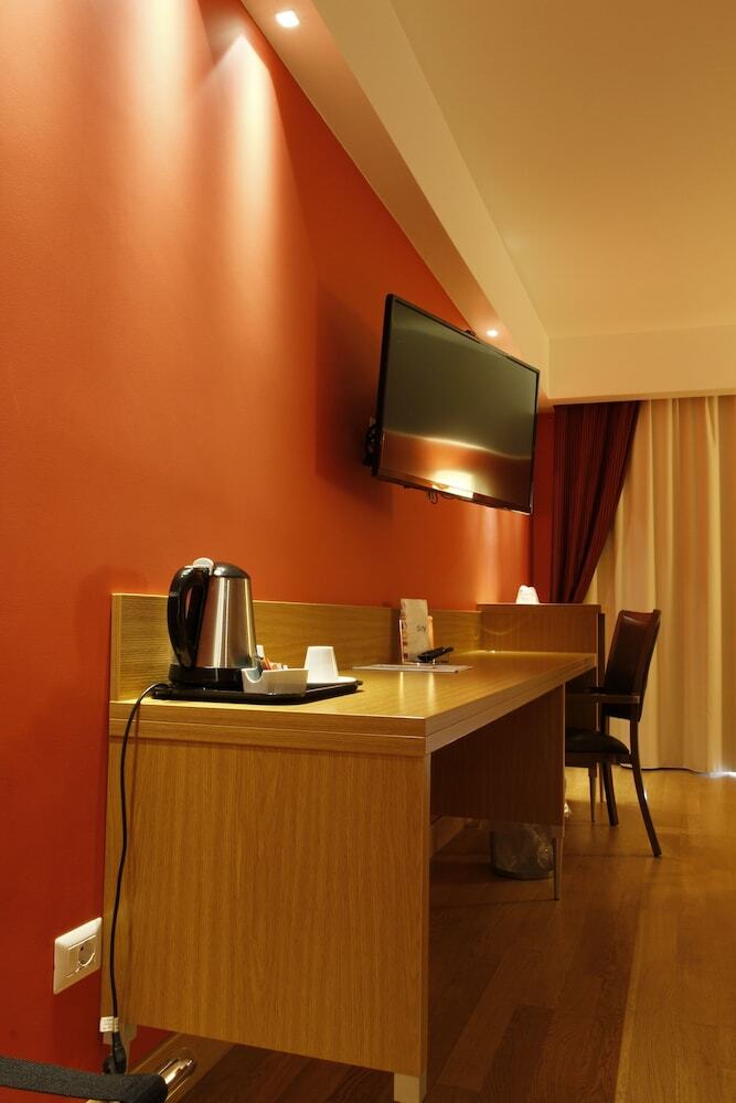 Catania International Airport Hotel