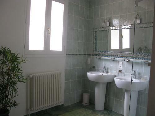 Bed & Breakfast Chambres D'h�tes Au Coeur de Die
