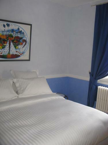 Bed & Breakfast Chambres D'h�tes Au Coeur de Die