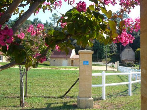 Hostal Domaine de Campagnac - Maison D'h�tes de Charme