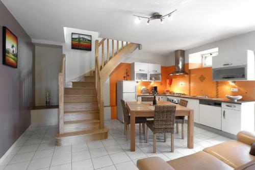 Hostal Domaine de Campagnac - Maison D'h�tes de Charme