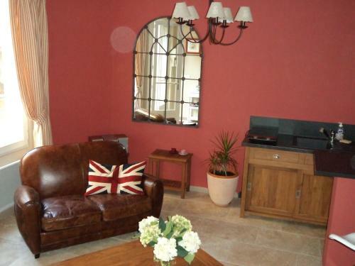 Hostal Logis De La Contrescarpe