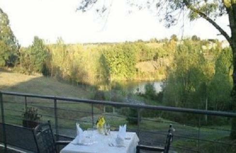 Hotel L'hostellerie Des Lacs