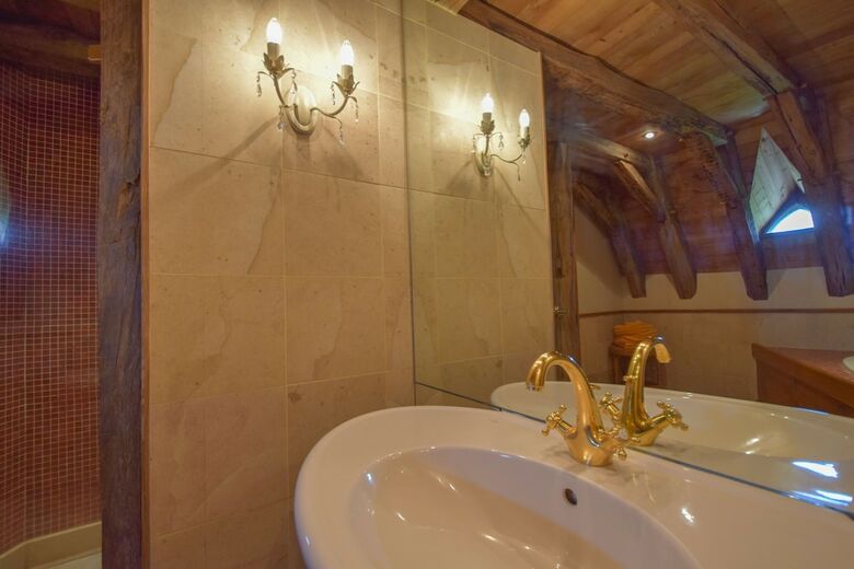 Hotel Domaine D'essendi�ras