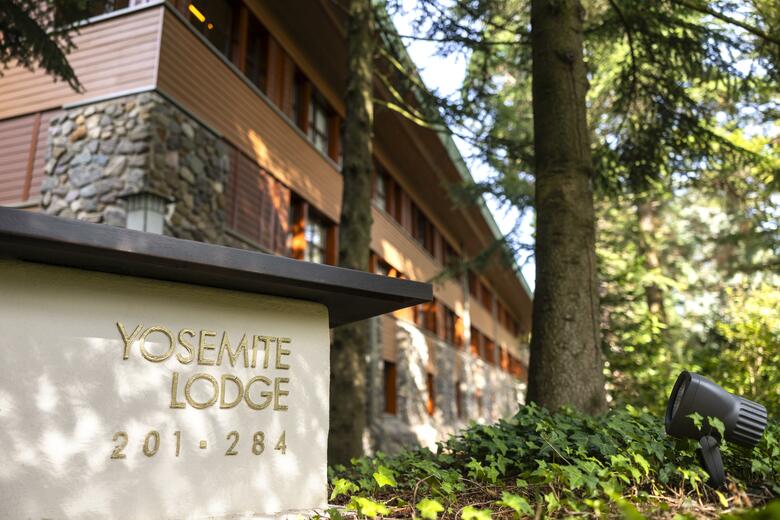 Hotel Disney's Sequoia Lodge�