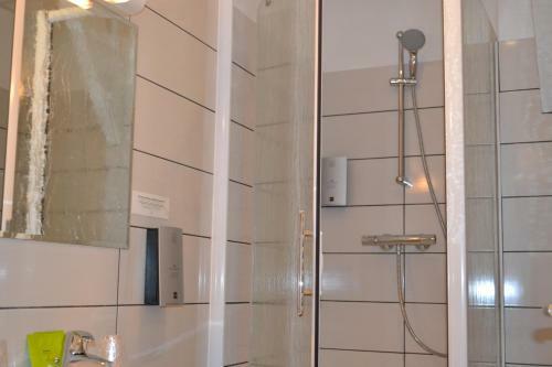 Hotel H�tel-restaurant La Porte Saint Pierre