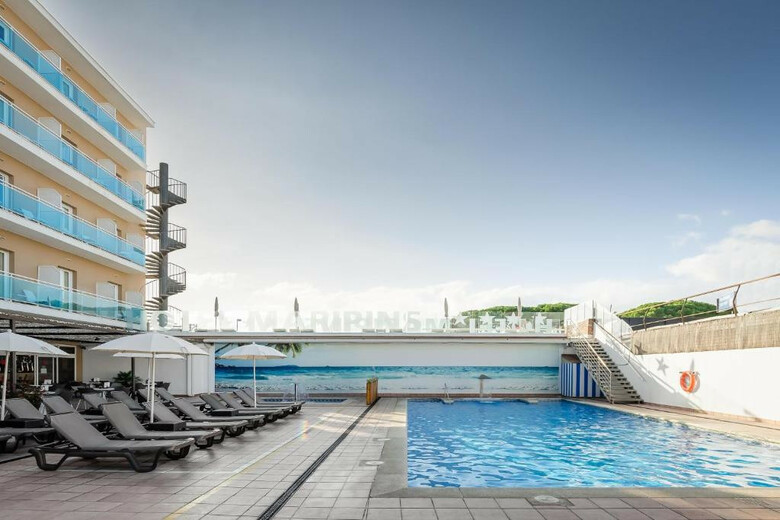 Hotel Alegria Maripins