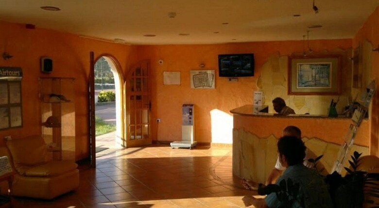 Apartamentos Bungalows Santa Clara