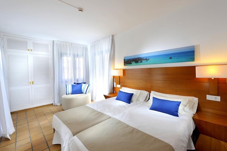 Hotel Labranda Bah�a Fa�abe Suites
