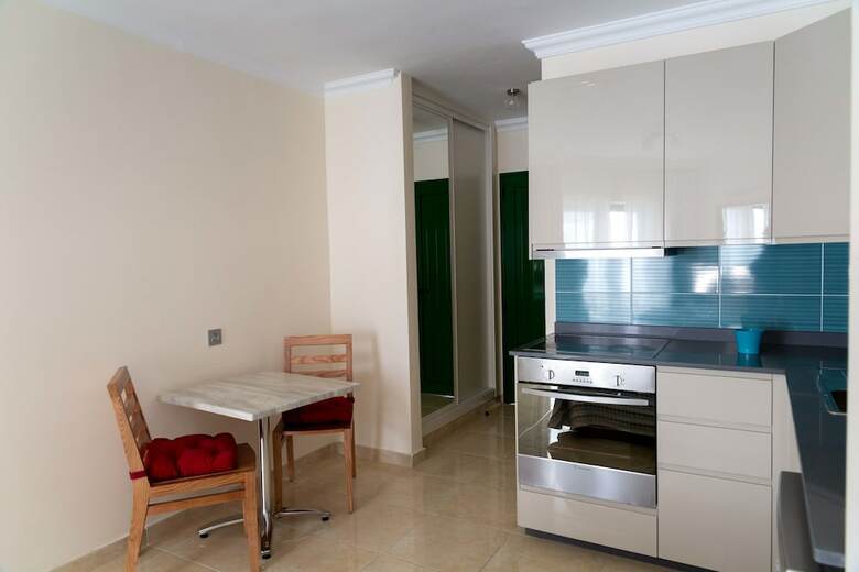 Aparthotel Las Adelfas