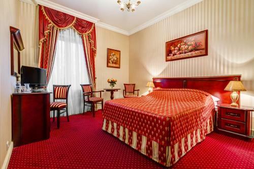 Hostal Paacyk Otrbusy Business & Spa