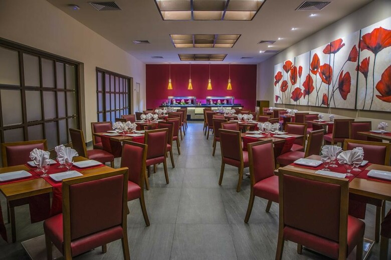 Hotel Allegro Playacar Resort