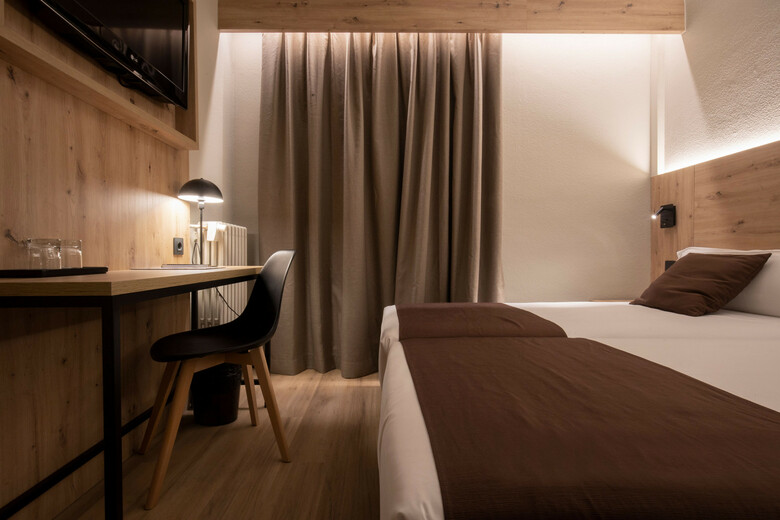 Hotel Comtes D'urgell By Nexta