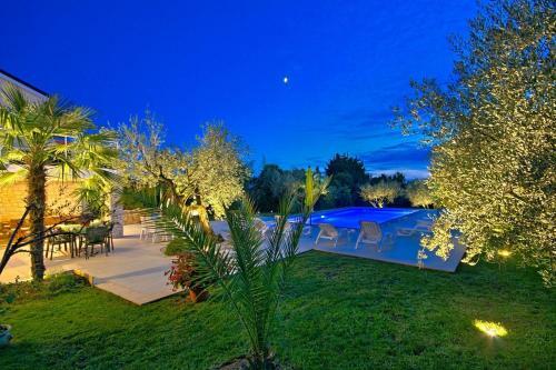Apartment Porec, Mirna River 13
