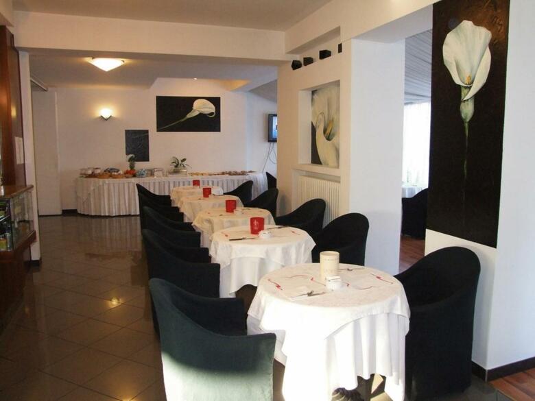 Hotel Mediterraneo Nihotels
