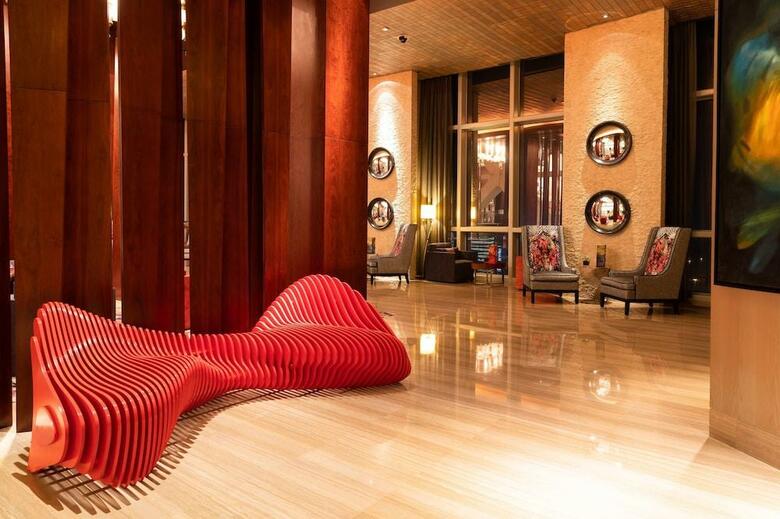 Hotel Hyatt Capital Gate Abu Dhabi