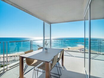Rent Top Apartments Beach-diagonal Mar