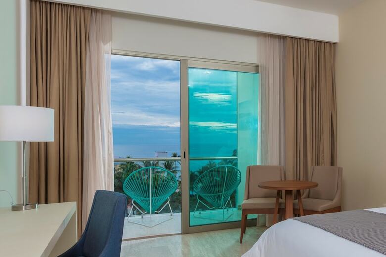 Hotel Krystal Puerto Vallarta