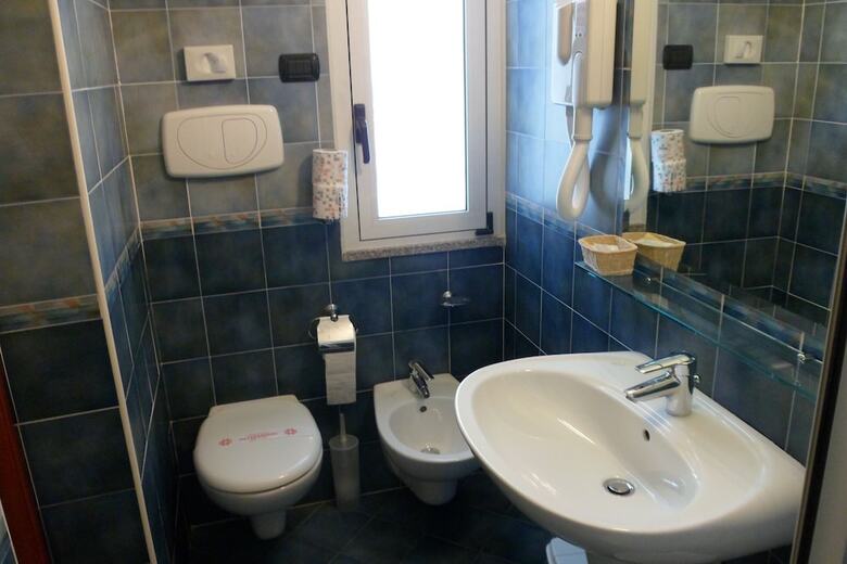New Bristol Sport & Domus Mea Hotel