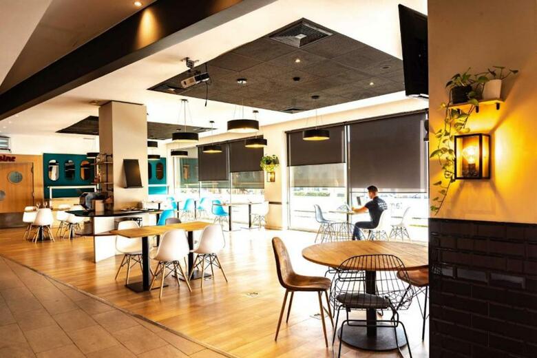 Hotel Travelodge Bcn Cornella Fira