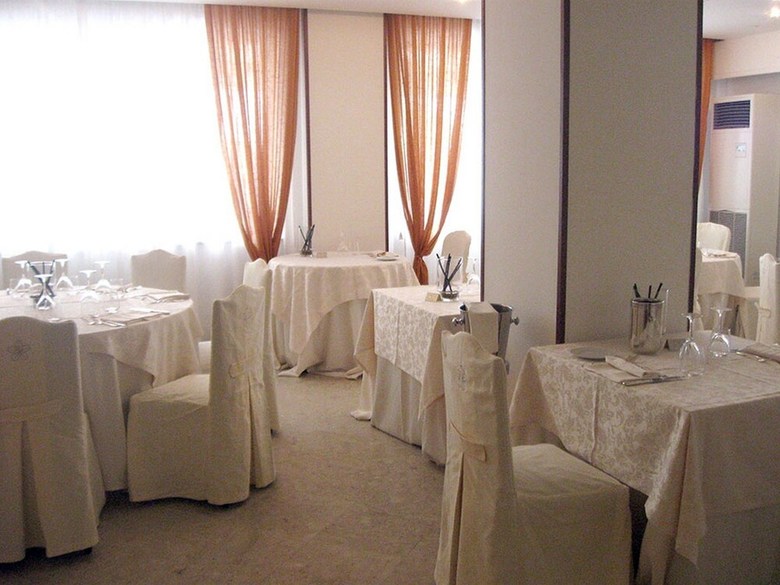 Hotel Mercure Napoli Sud Sakura