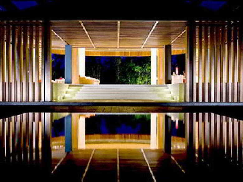 Hotel Renaissance Phuket Resort & Spa