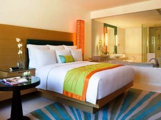 Hotel Renaissance Phuket Resort & Spa