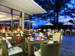 Hotel Centara Grand West Sands Resort & Villas Phuket