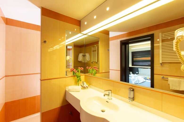 Hotel Doubletree By Hilton Milan Malpensa Solbiate Olona