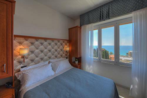 Hotel Noris