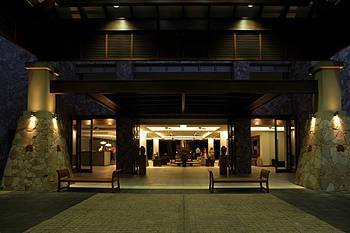 Hotel Pullman Palm Cove Sea Temple Resort And Spa