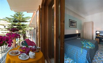 Hotel Santa Lucia