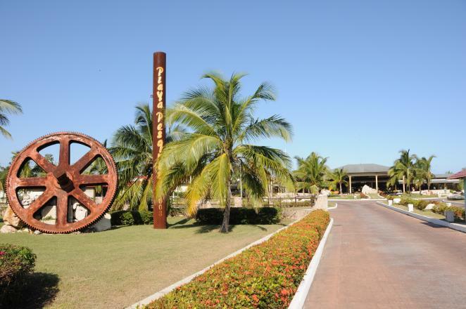 Hotel Playa Pesquero