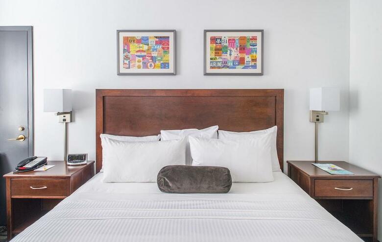 Hotel 140