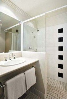 Hotel Travelodge Garden City